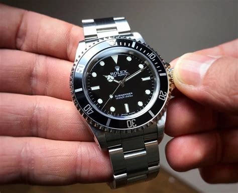 rolex submariner senza data vetro plastica|Rolex Submariner No Date Buying Guide .